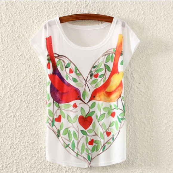 Tops - Lightweight top with fun print ONE SIZE, NWOT